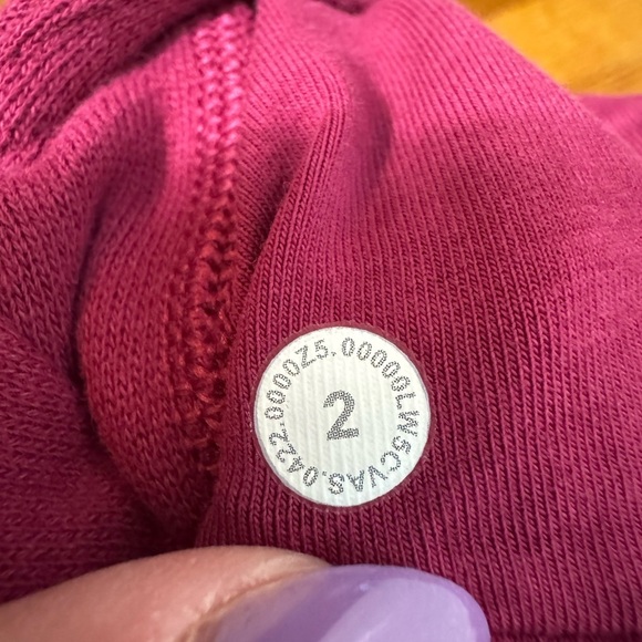 Lululemon Scuba High-Rise Jogger Pomegranate Size 2 - Picture 12 of 12